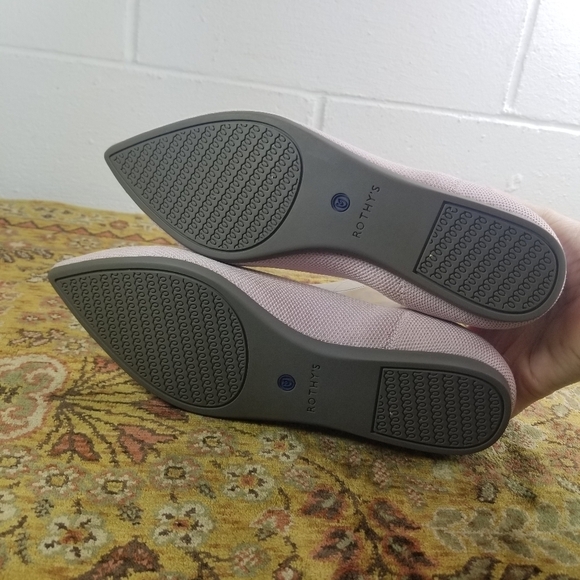 Rothys The Point in blush pink pointed toe flats - Picture 4 of 14